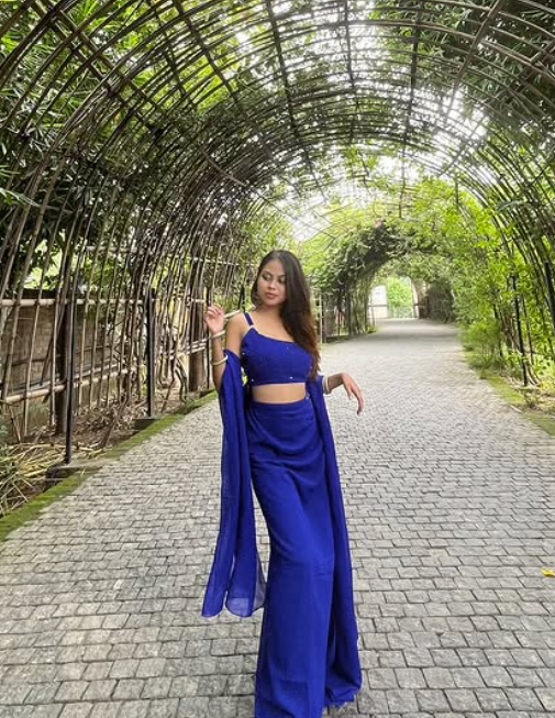 Desi Drizzle Wear In Saree Blue Dress